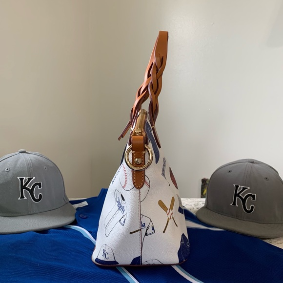 ⚾️ SALE⚾️ *NWT* D&B Dooney & Bourke KC Royals Small Celeste Bag - Picture 6 of 11